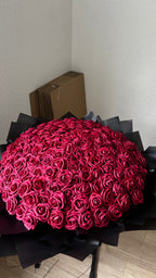Luxury Big Bouquet – 150 Rosen